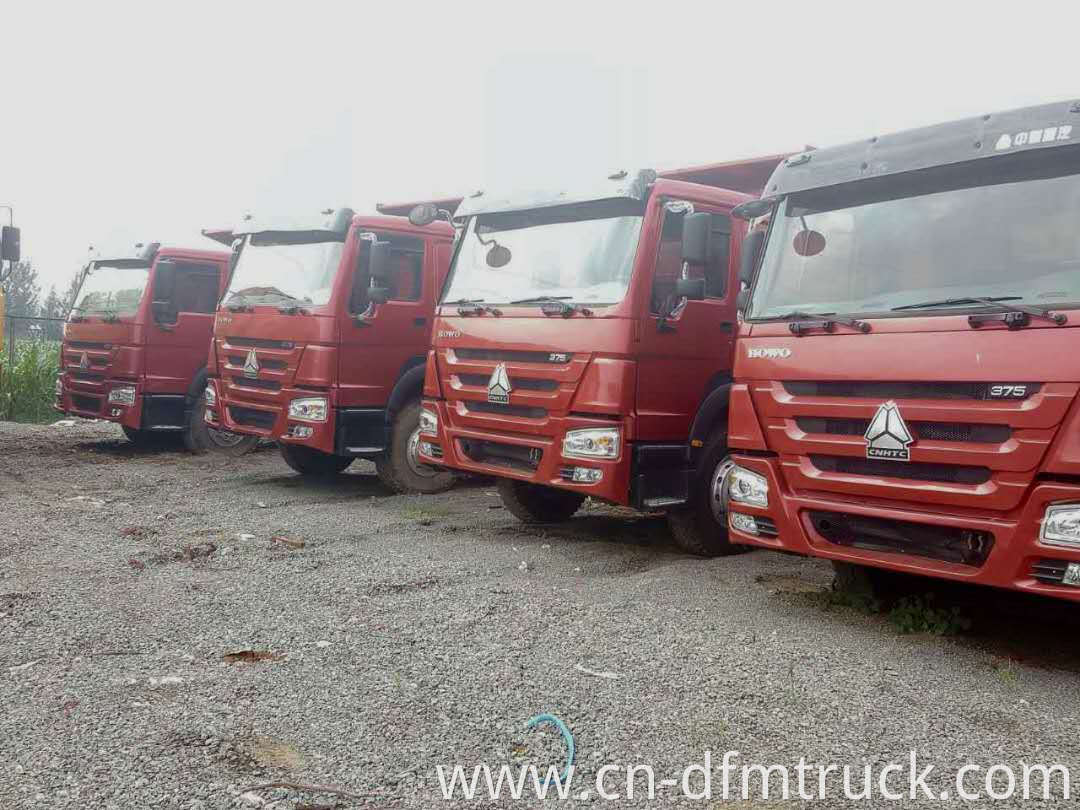 375 HP Refurbished dump truck (1)